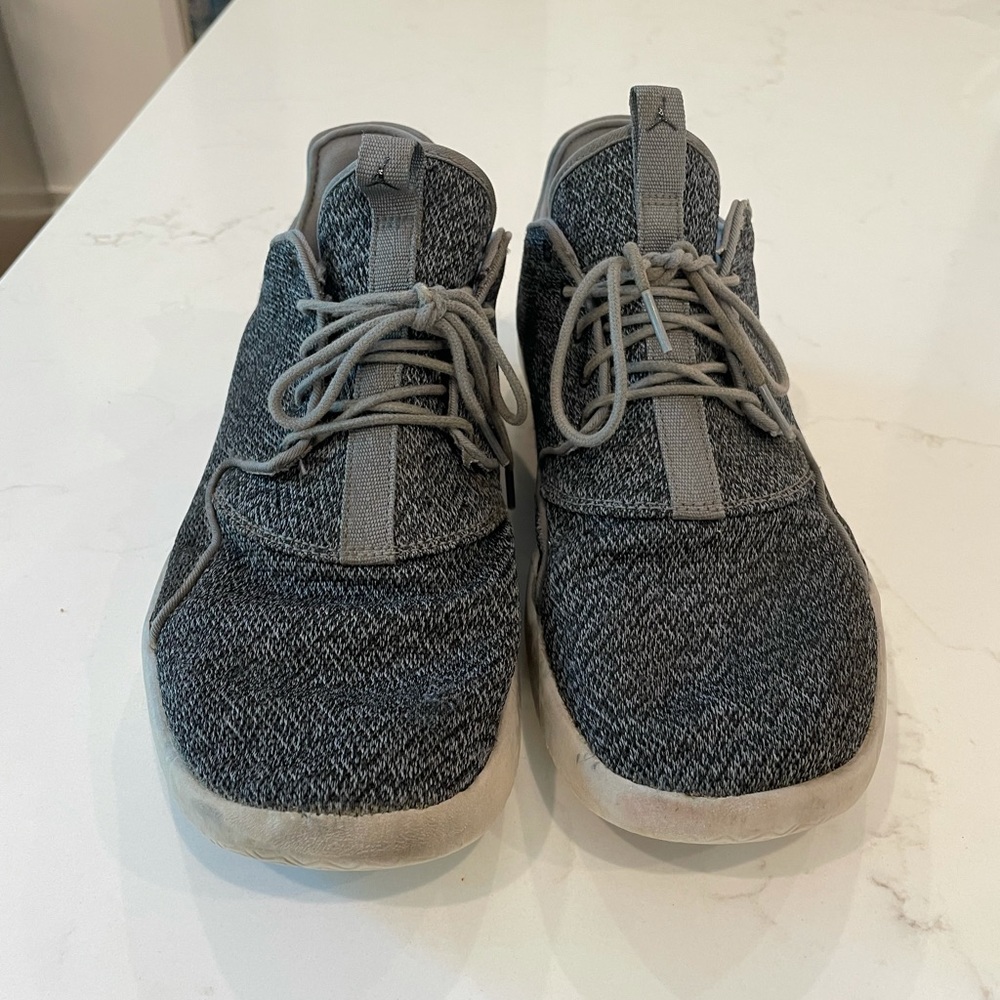 Men’s Jordan Eclipse Shoes - size 9